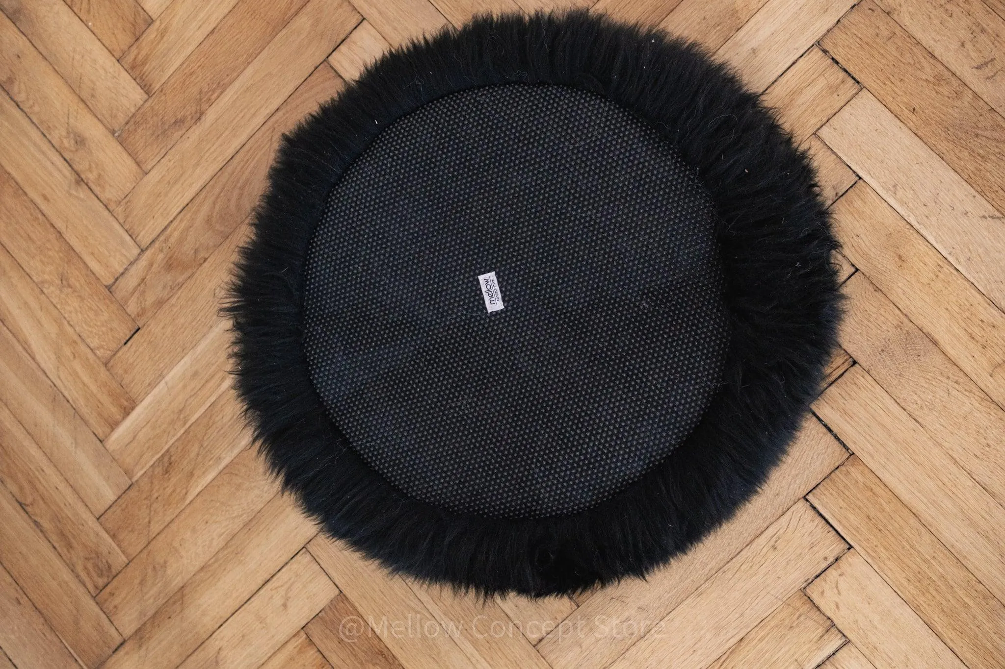 Round Natural Sheepskin Pet Bed - Black